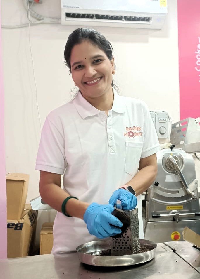 Dazed Donuts Family Image 5